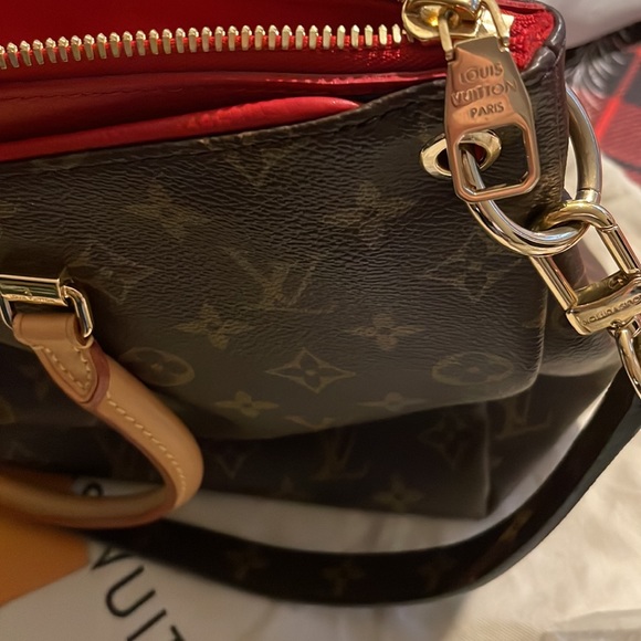 Limited addition Pallas MNG Cerise Louis Vuitton handbag in red worn twice 🔥! - Picture 9 of 11